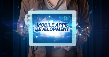 Tablet tutan kişi, teknoloji konsepti