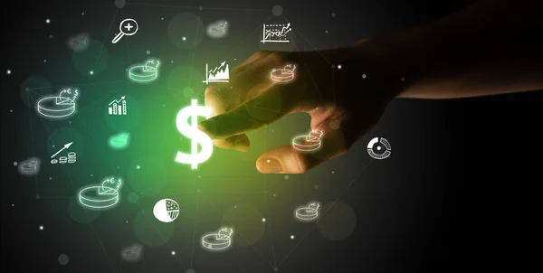 手描き通貨アイコンと画面のマルチメディアインターフェイスに触れるビジネスマンの指 — ストック写真