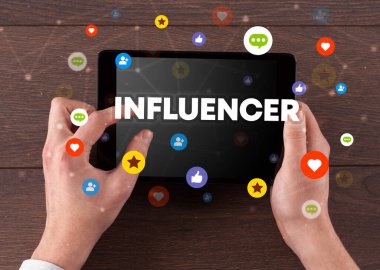 Dokunmatik ekran, sosyal medya konseptine yakın çekim