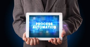 Tablet tutan kişi, teknoloji konsepti