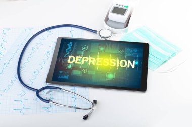 Tablet bilgisayar ve tıbbi malzemeler.