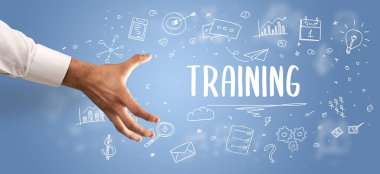 İşletme yazıtlarına işaret eden kırpılmış elin yakın çekimi