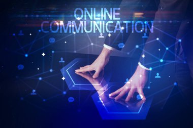 Sosyal simgelerle sosyal ağlarda gezinme