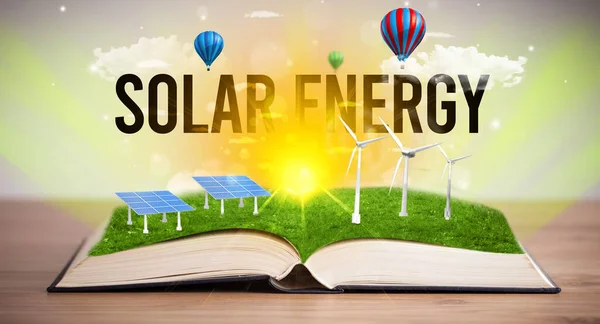 Solar Energy Yazıtlı Açık Kitap Yenilenebilir Enerji Kavramı — Stok fotoğraf