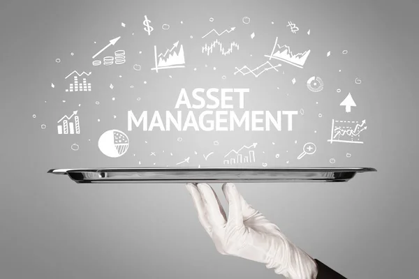 Kellner Serviert Geschäftsidee Konzept Mit Asset Management Inschrift — Stockfoto