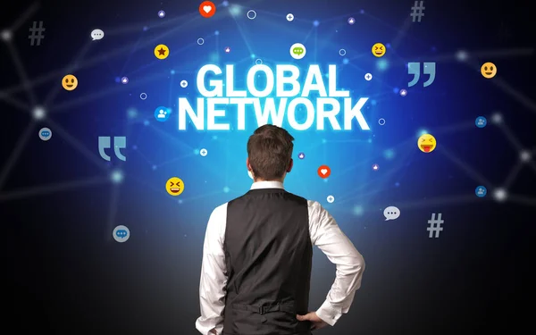 Bakifrån Affärsman Med Global Network Inskription Sociala Nätverk Koncept — Stockfoto