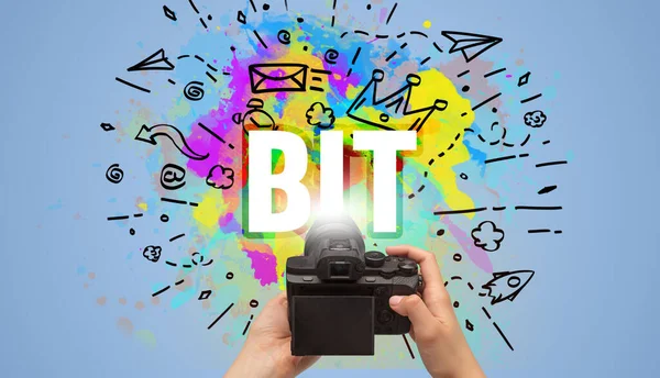 추상적 Bit 비문으로 디지털 카메라를 클로즈업 — 스톡 사진