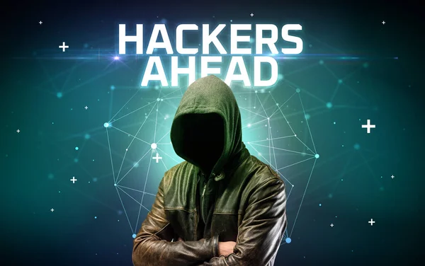 Загадочный Хакер Надписью Hackers Ahead Концептуальная Надпись Онлайн Атаки Концепция — стоковое фото