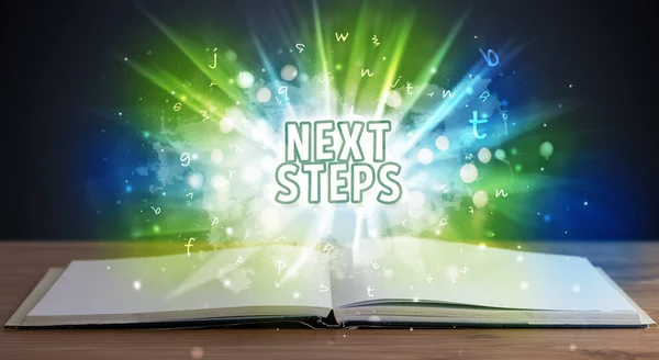 Next Steps Inscriptie Uit Een Open Boek Educatief Concept — Stockfoto