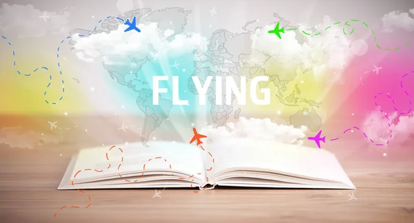Livro Aberto Com Inscrição Flying Conceito Férias — Fotografia de Stock