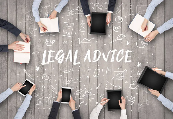Grupo Empresários Que Trabalham Escritório Com Inscrição Legal Advice Conceito — Fotografia de Stock