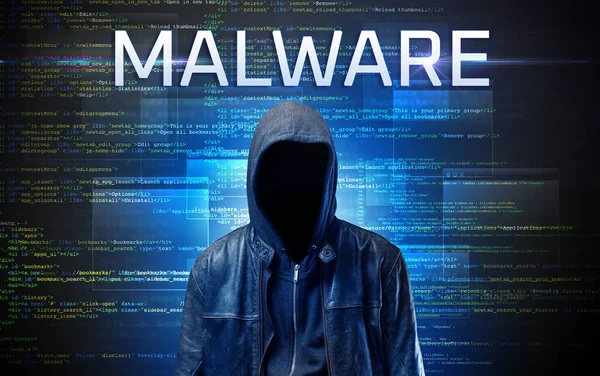 Ansiktslös Hacker Med Malware Inskription Binär Kod Bakgrund — Stockfoto