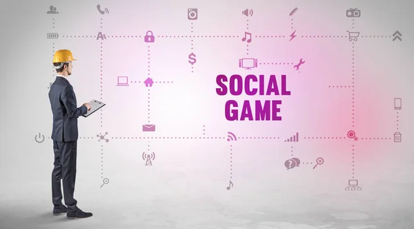 Ingenjör Som Arbetar Plattform För Sociala Medier Med Social Game — Stockfoto