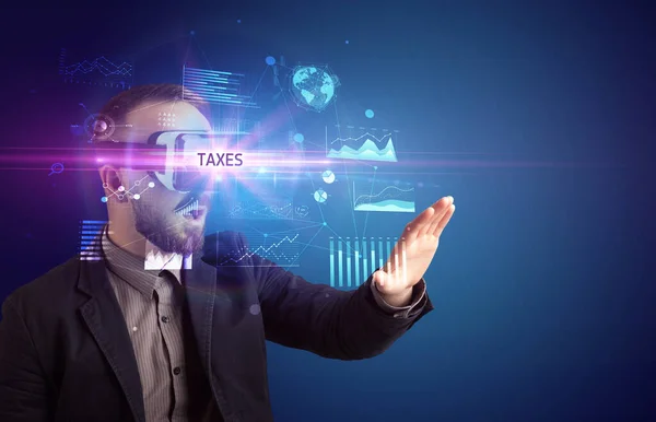 Empresário Olhando Através Óculos Realidade Virtual Com Inscrição Taxes Novo — Fotografia de Stock