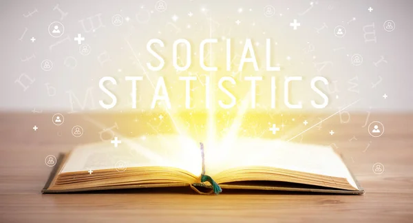 Sosyal Statistics Yazıtları Sosyal Medya Konsepti Içeren Kitabı — Stok fotoğraf