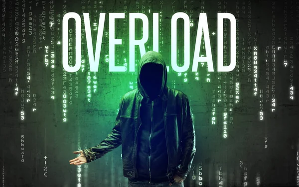 Безликий Хакер Написом Overload Концепція Злому — стокове фото