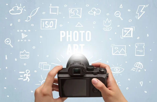 Ruční Fotografování Digitálním Fotoaparátem Nápisem Foto Art Koncepce Nastavení Fotoaparátu — Stock fotografie