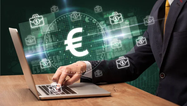 Mão Negócios Trabalhando Mercado Ações Com Ícones Euro Saindo Tela — Fotografia de Stock