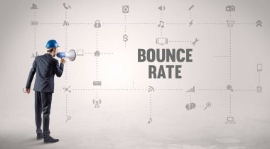 BOUNCE Oranı yazma kavramı ile yeni bir sosyal medya platformu üzerinde çalışan mühendis