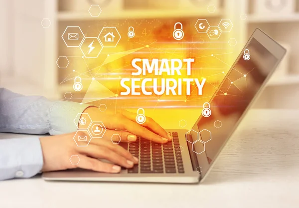 Надпись Smart Security Ноутбуке Концепция Интернет Безопасности Защиты Данных Блокчейн — стоковое фото