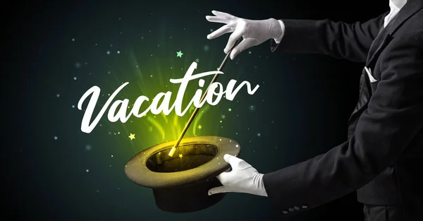 Mago Sta Mostrando Trucco Magia Con Iscrizione Vacation Concetto Viaggio — Foto Stock