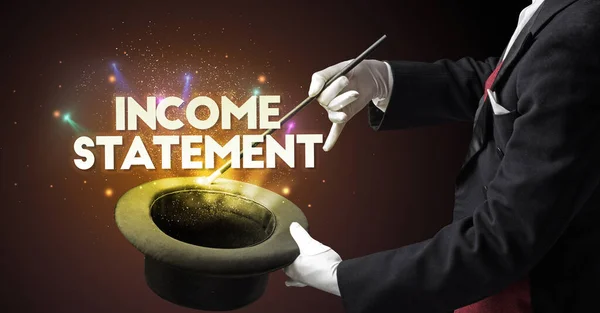 주의자들은 새로운 비즈니스 개념인 Income Statement 비문으로 트릭을 있습니다 — 스톡 사진