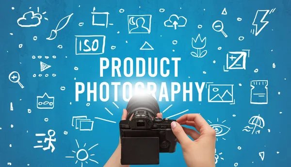 Ruční Fotografování Digitálním Fotoaparátem Nápisem Produktu Fotografie Koncepce Nastavení Fotoaparátu — Stock fotografie