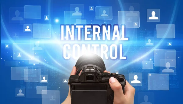 Крупный План Ручной Камеры Надписью Internal Control Концепция Видеонаблюдения — стоковое фото