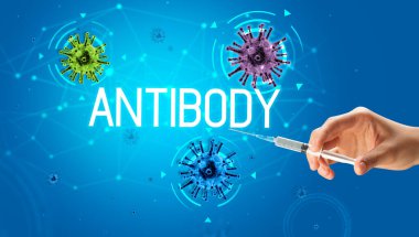 Şırınga, elinde ANTIBODY yazısıyla tıbbi enjeksiyon, koronavirüs aşısı konsepti.