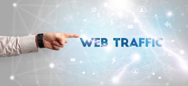 WeB TRAFFIC yazıtlarına el işareti, modern teknoloji kavramı