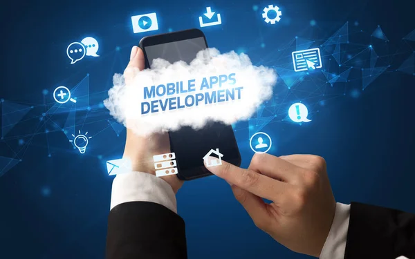 Γυναικεία Χειροποίητα Smartphone Επιγραφή Mobile Apps Development Cloud Technology Έννοια — Φωτογραφία Αρχείου