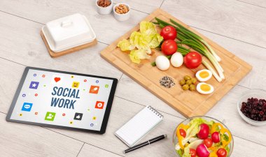 SOSYAL Çalışma Yazıtları, Sosyal Ağ Konsepti ile Sağlıklı Tablet Pc bileşimi