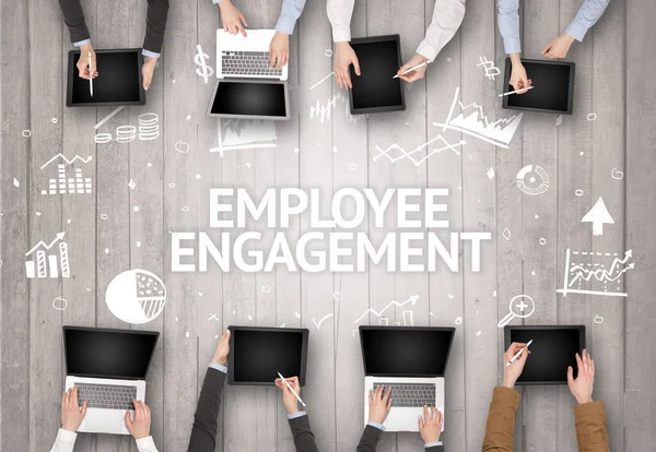 Grupp Upptagna Människor Som Arbetar Ett Kontor Med Employee Engagement — Stockfoto