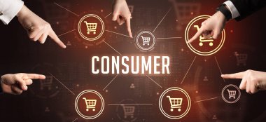 CONSUMER yazıtlarına, çevrimiçi alışveriş kavramına yakın çekim el işaretleri