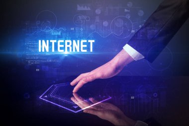 İnternette yazılıydı, yeni çağ güvenlik kavramı.