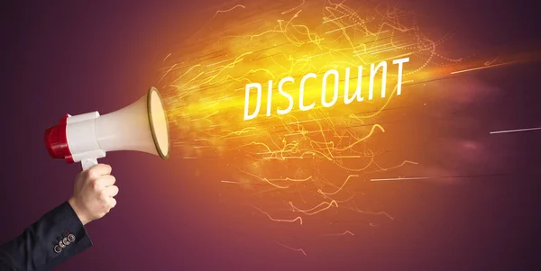 Jovem Girld Gritando Megafone Com Inscrição Discount Conceito Compras Line — Fotografia de Stock