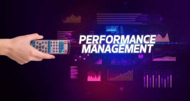 Performans MANAGEMENT yazıtları ve siber iş konseptiyle el ele tutuşmak