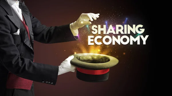 Llüzyonist Yeni Modeli Konsepti Olan Sharing Economy Yazıtlarıyla Sihirbazlık Numarası — Stok fotoğraf