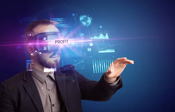 Podnikatel Prohlíží Brýle Virtual Reality Nápisem Profit Nový Podnikatelský Koncept — Stock fotografie