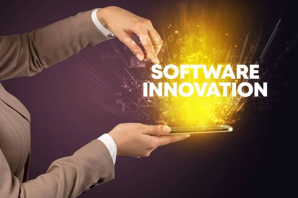 Närbild Pekskärm Med Software Innovation Inskription Innovativt Teknikkoncept — Stockfoto