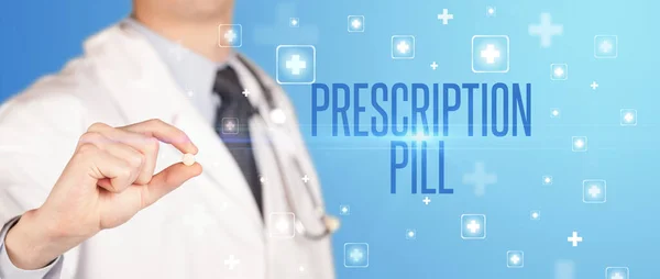 Primer Plano Médico Que Una Píldora Con Inscripción Píldora Prescripción —  Fotos de Stock