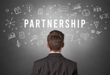 PARTNERGeIP yazıtları, modern iş konsepti olan bir işadamının arka görünümü