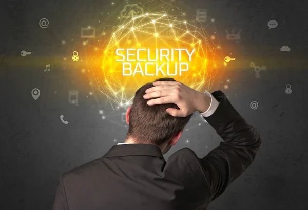 Οπίσθια Όψη Επιχειρηματία Επιγραφή Security Backup Έννοια Της Ασφάλειας Στο — Φωτογραφία Αρχείου