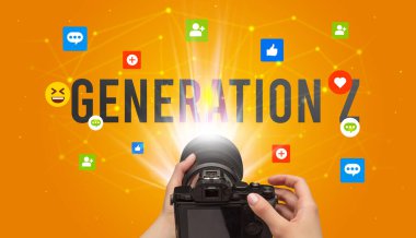 GENERATION Z yazıtlı sosyal medya içeriğini yakalamak için kamera kullanmak, sosyal medya içeriği kavramı