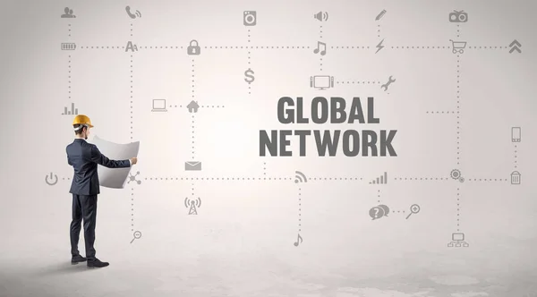 Ingenjör Som Arbetar Plattform För Sociala Medier Med Global Network — Stockfoto