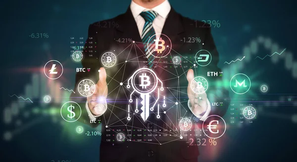 Geschäftsmann Mit Blockchain Symbol Anlagekonzept — Stockfoto