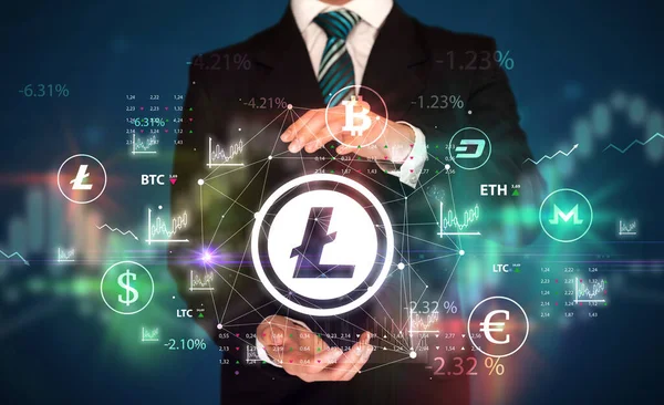 Biznesmen Symbolem Litecoin Koncepcja Inwestycyjna — Zdjęcie stockowe