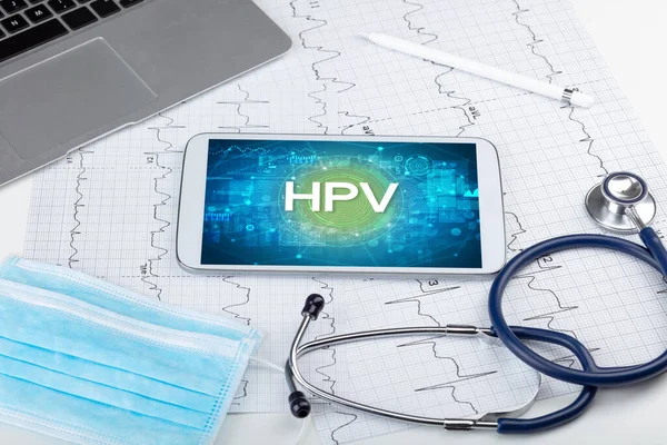Close Van Een Tablet Met Hpv Afkorting Medisch Concept — Stockfoto