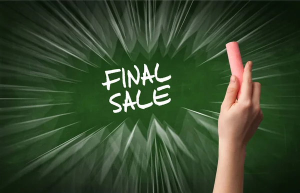 Handtekening Final Sale Inscriptie Met Wit Krijt Schoolbord Online Shopping — Stockfoto