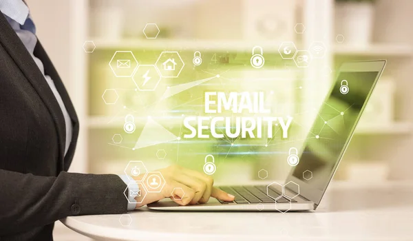 Надпись Email Security Ноутбуке Концепции Безопасности Интернета Защиты Данных Блокчейна — стоковое фото